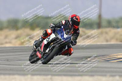 media/Oct-13-2025-Moto Forza (Mon) [[a66d839500]]/3-B Group/Session 3 (Turn 16)/